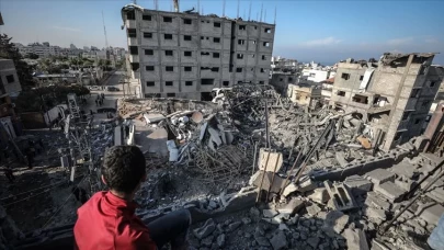 Gazze'de saatte 6 çocuk ve 4 kadın öldürülüyor!