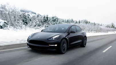 Tesla Model 3 Performance 2024’te görücüye çıkıyor